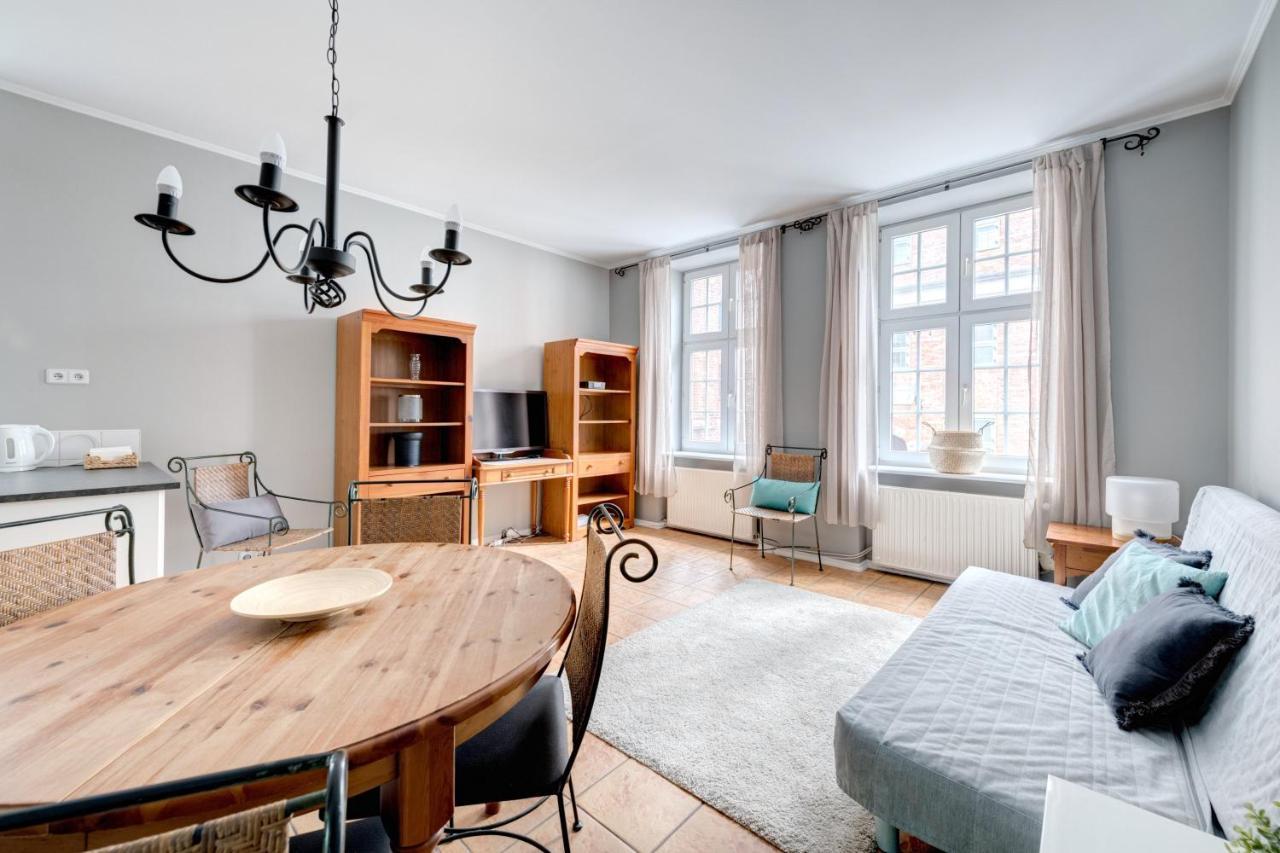 Mariacka Apartment Old Town กดัญสก์ ภายนอก รูปภาพ